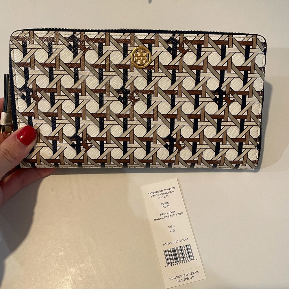 Tory Burch Wallet NWT